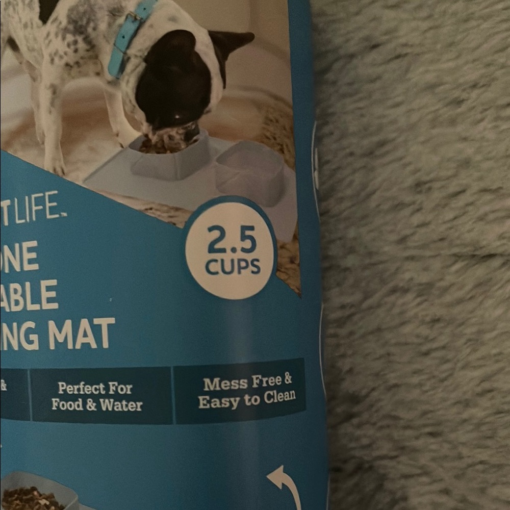 Vibrant Life Silicone Portable Feeding Mat - Picture 3 of 5